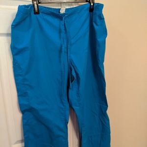 💕 3 for $12 scrubs